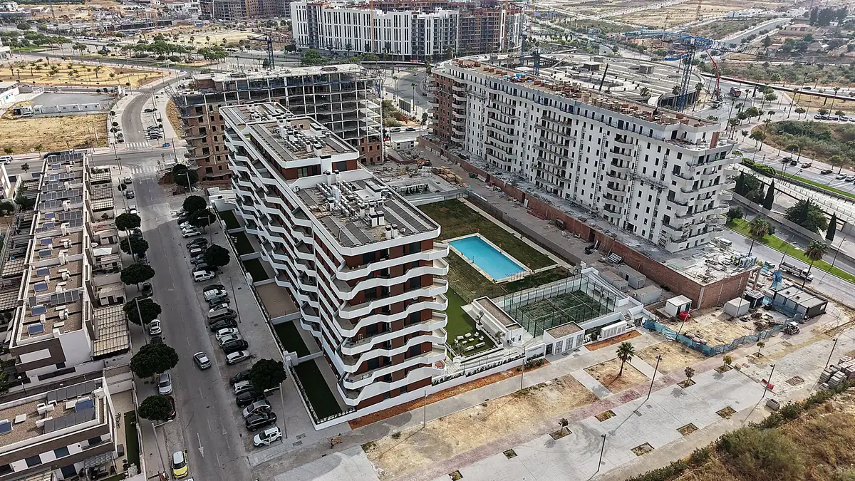 Bloque residencial desde el aire