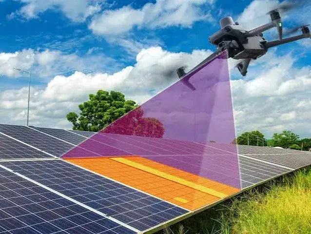 Dron realizando una inspección térmica